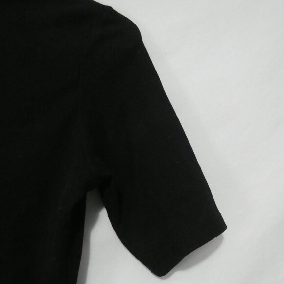 H&M - Divided | small | Black Textured Striped Short Sleeve Bodysuit - Picture 11 of 14